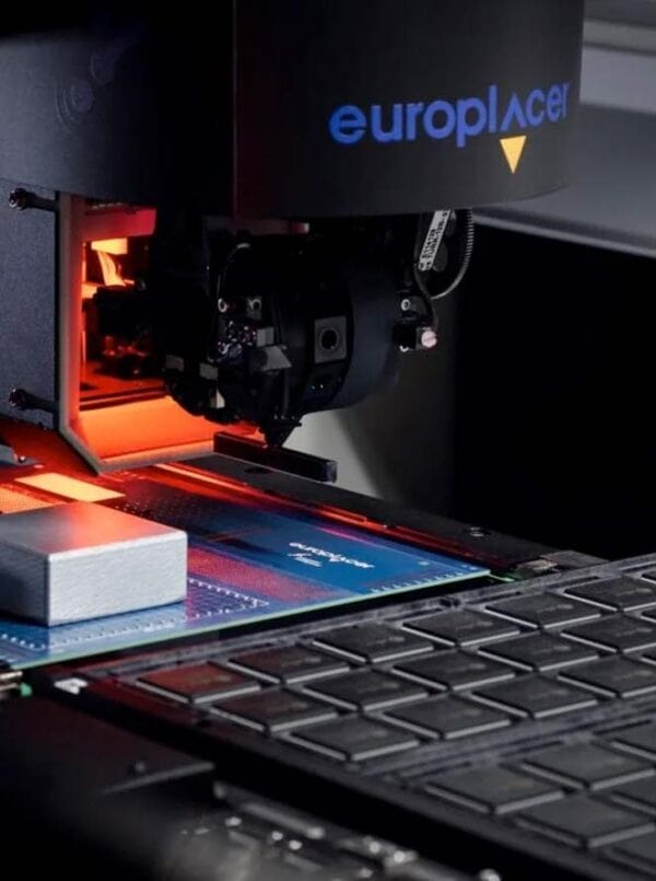 pick-and-place-machines-600×805-min Tornado head