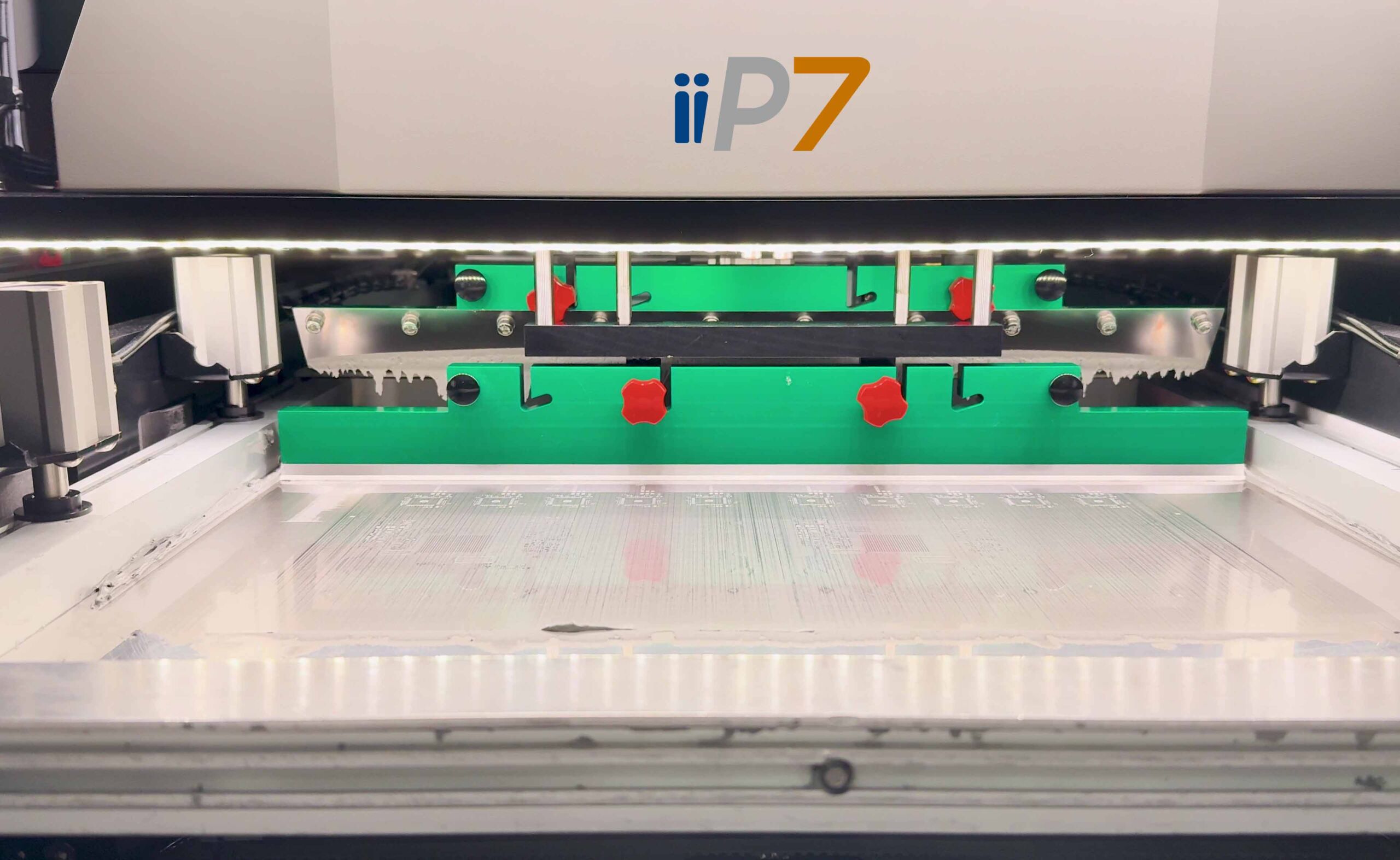 ii-P7 inside